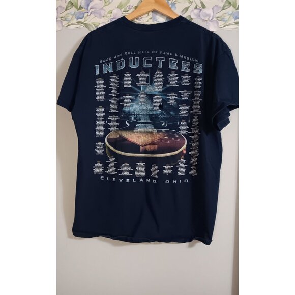 Rock & Roll Hall of Fame Blue XL Inductees Ohio Musician Music Classic Top - Picture 2 of 6